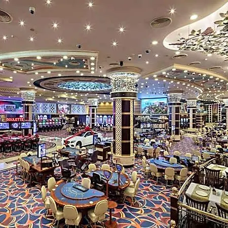 Отель Merit Royal Premium Casino & 5*